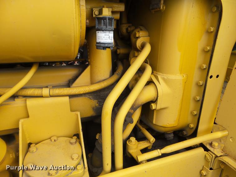 image for item DC4672 1965 Caterpillar D6C dozer