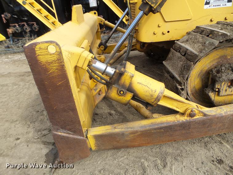 image for item DC4672 1965 Caterpillar D6C dozer