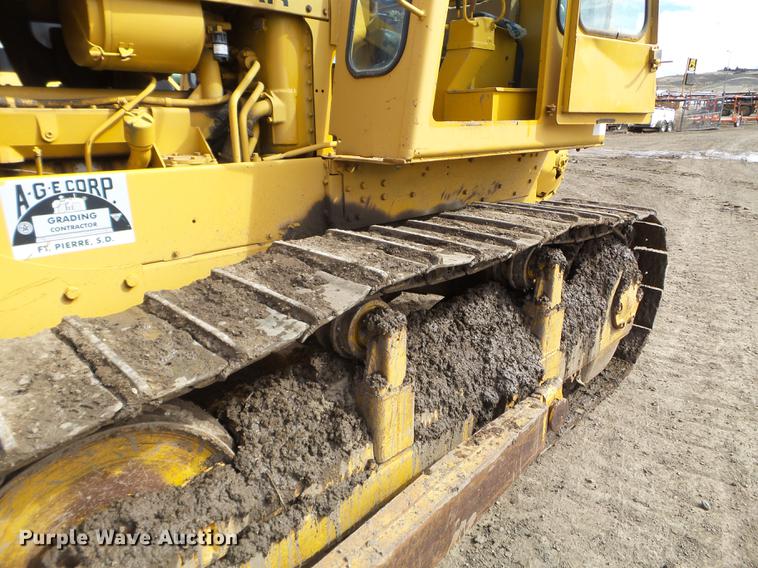 image for item DC4672 1965 Caterpillar D6C dozer