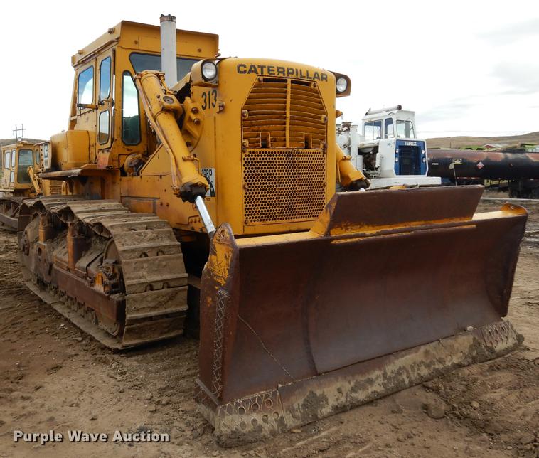 image for item DC4674 1971 Caterpillar D9G dozer