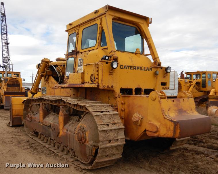 image for item DC4674 1971 Caterpillar D9G dozer