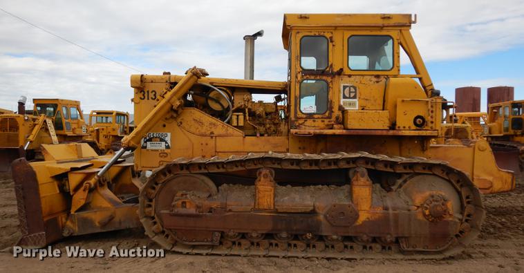 image for item DC4674 1971 Caterpillar D9G dozer