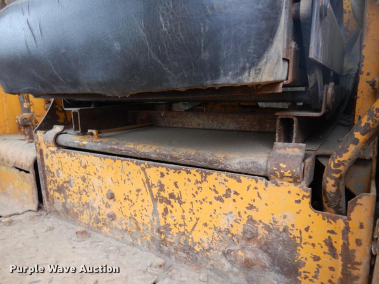 image for item DC4674 1971 Caterpillar D9G dozer