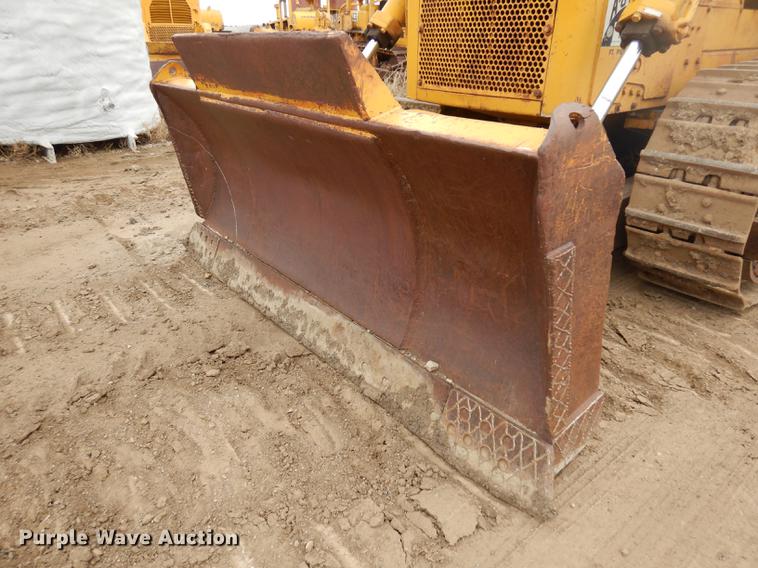 image for item DC4674 1971 Caterpillar D9G dozer