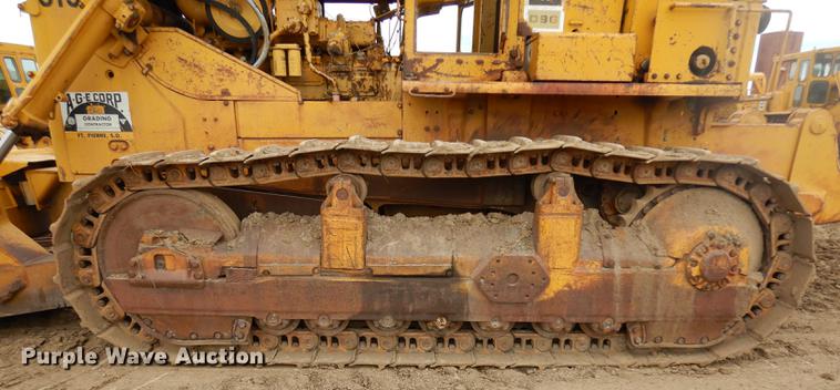 image for item DC4674 1971 Caterpillar D9G dozer