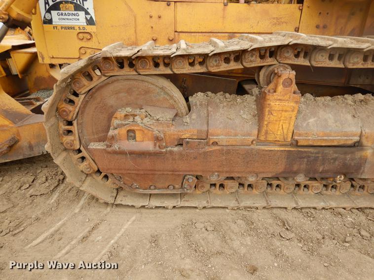 image for item DC4674 1971 Caterpillar D9G dozer