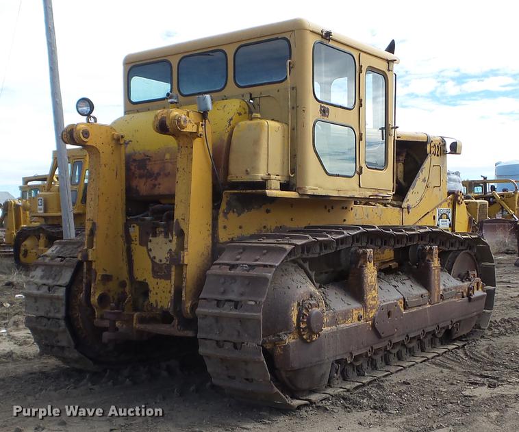 image for item DC4675 1968 Caterpillar D9G dozer