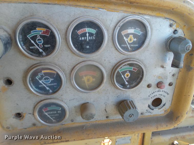 image for item DC4675 1968 Caterpillar D9G dozer