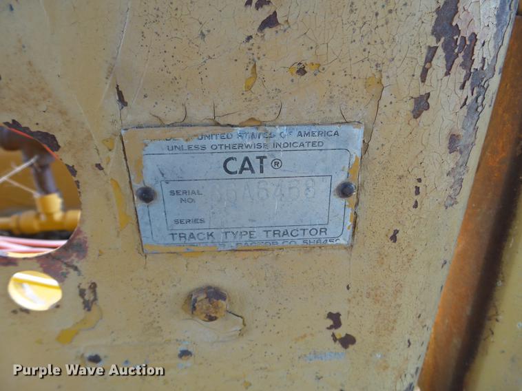 image for item DC4675 1968 Caterpillar D9G dozer