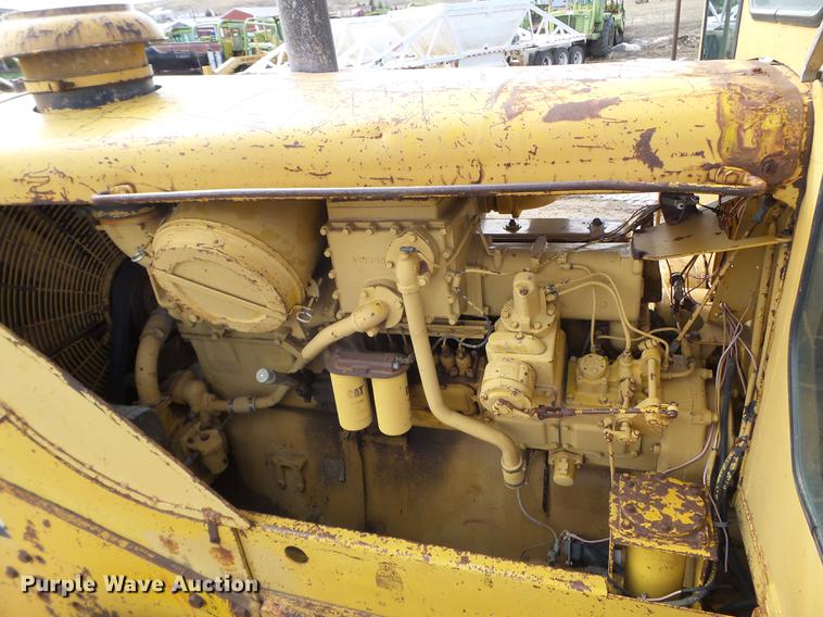image for item DC4675 1968 Caterpillar D9G dozer