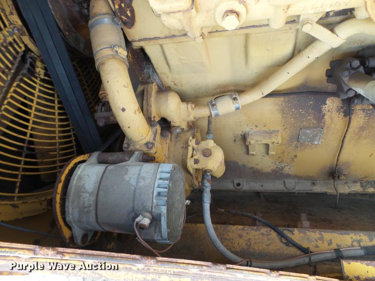image for item DC4675 1968 Caterpillar D9G dozer