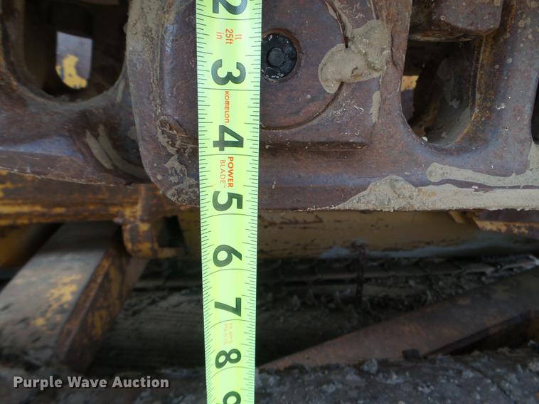 image for item DC4675 1968 Caterpillar D9G dozer