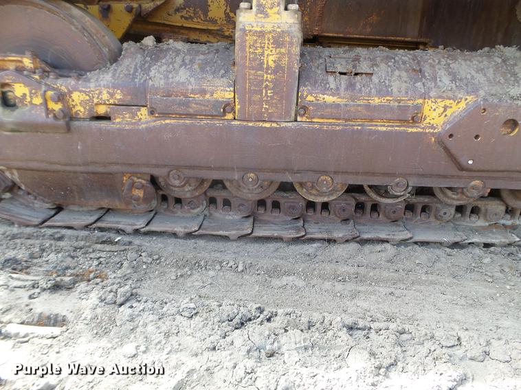 image for item DC4675 1968 Caterpillar D9G dozer