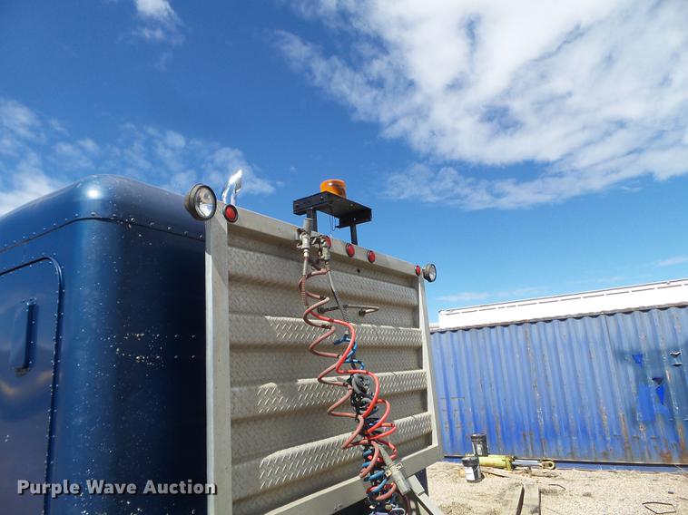 image for item DC4679 1978 Peterbilt 359 semi truck