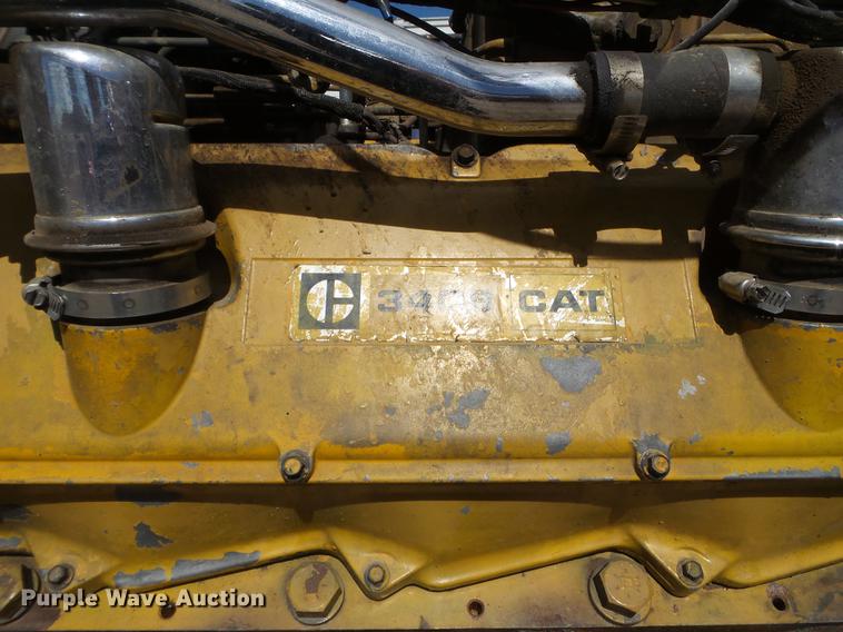 image for item DC4679 1978 Peterbilt 359 semi truck