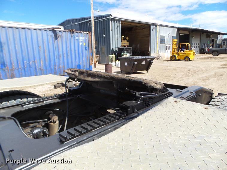 image for item DC4679 1978 Peterbilt 359 semi truck