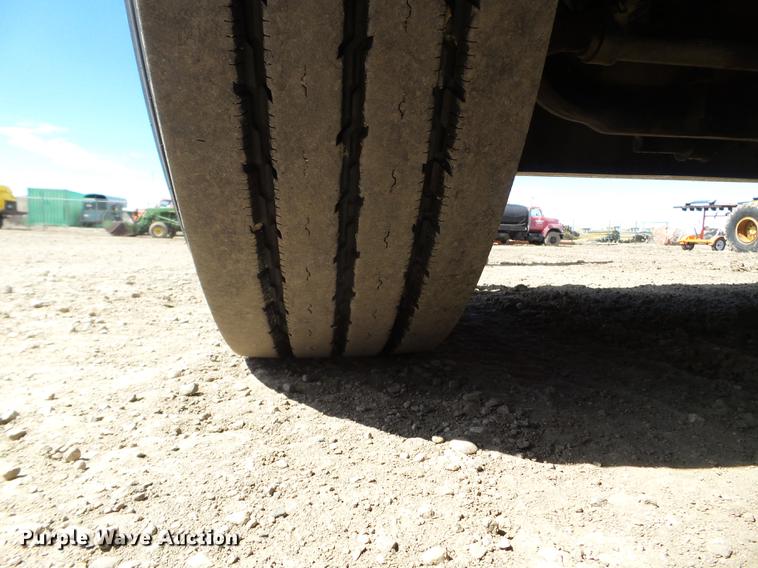 image for item DC4679 1978 Peterbilt 359 semi truck