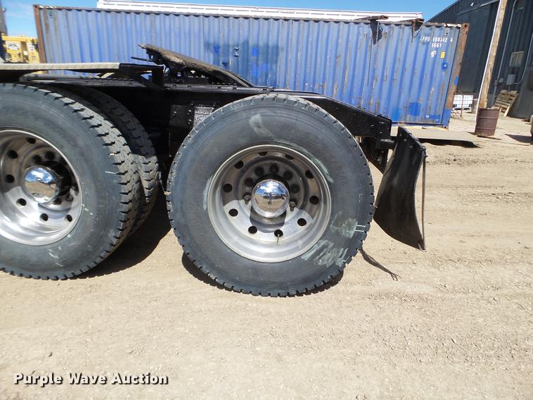 image for item DC4679 1978 Peterbilt 359 semi truck