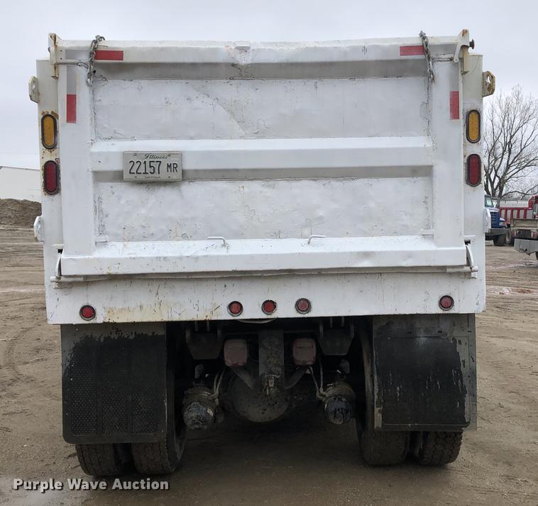 image for item DC8724 1994 Ford LTS8000 dump truck