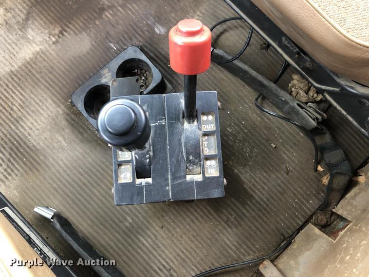 image for item DC8724 1994 Ford LTS8000 dump truck