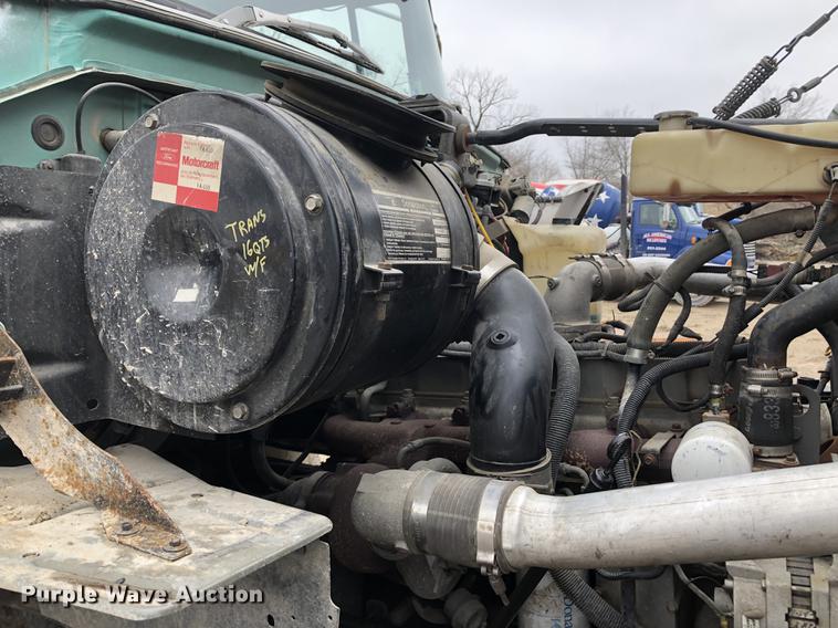 image for item DC8724 1994 Ford LTS8000 dump truck