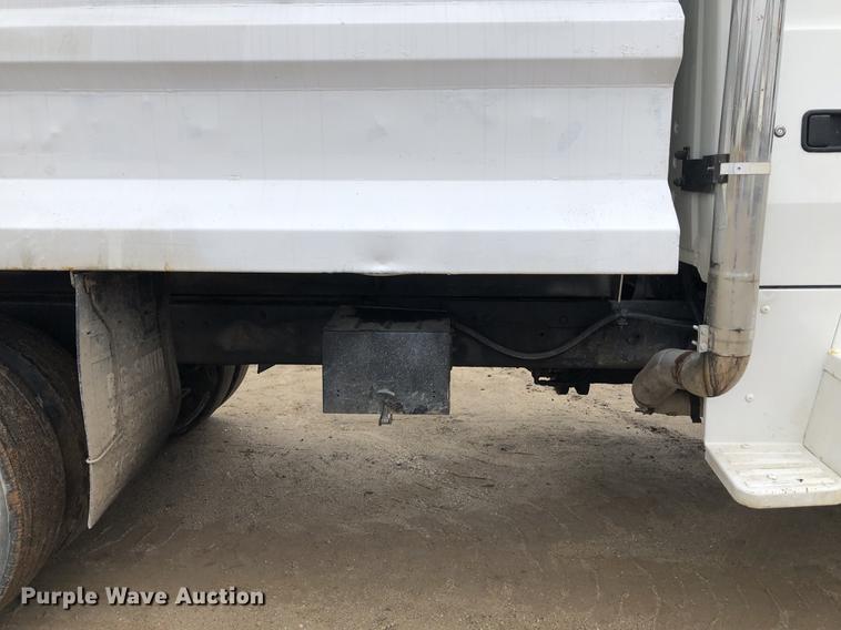 image for item DC8724 1994 Ford LTS8000 dump truck