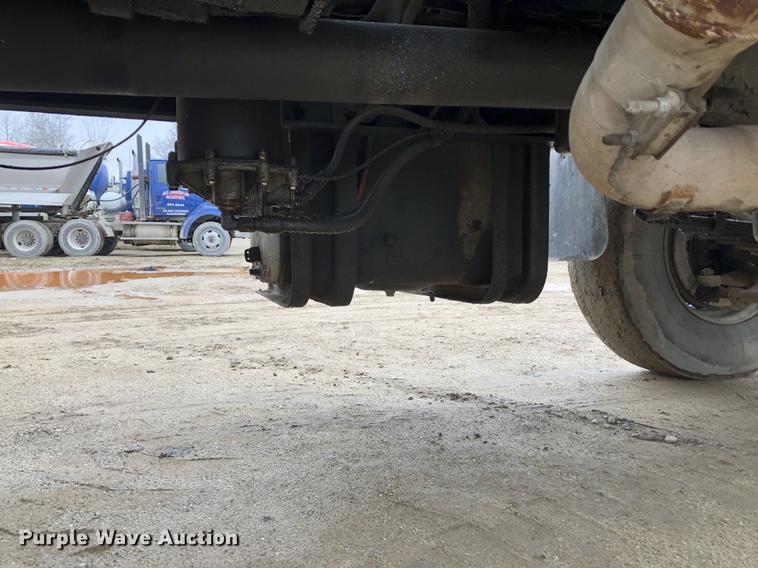 image for item DC8724 1994 Ford LTS8000 dump truck