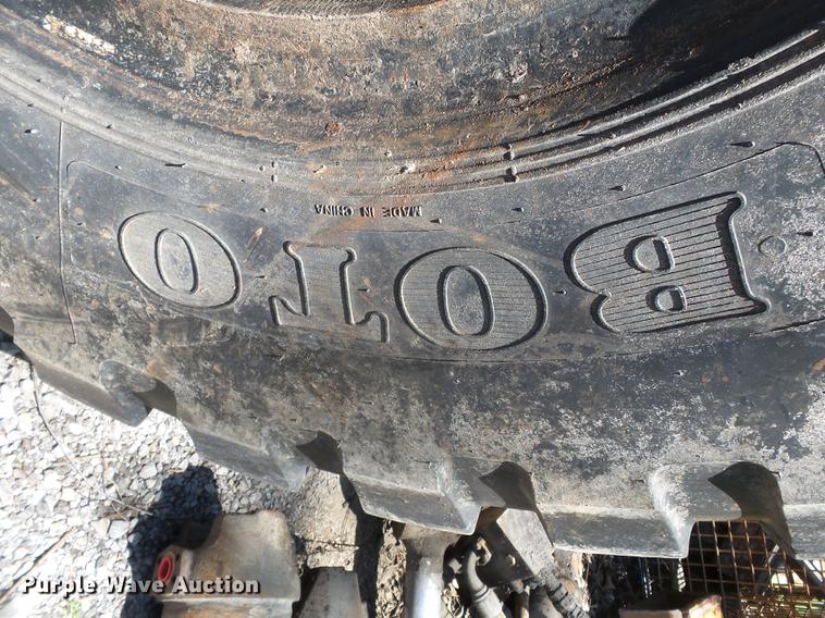 image for item DD2284 (2) Boto 23.5R25 tires