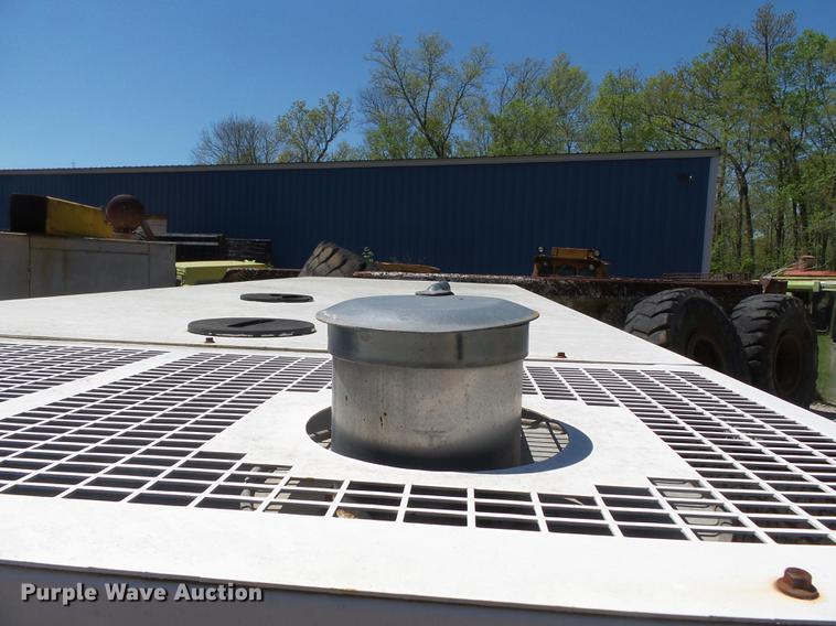 image for item DD2285 2006 Olympian G80F3 generator