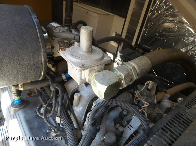 image for item DD2285 2006 Olympian G80F3 generator