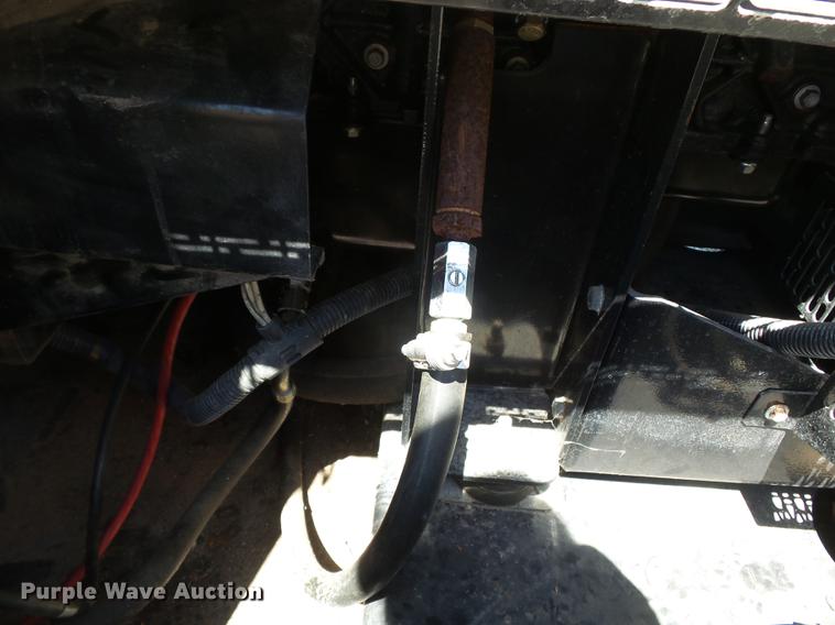 image for item DD2285 2006 Olympian G80F3 generator