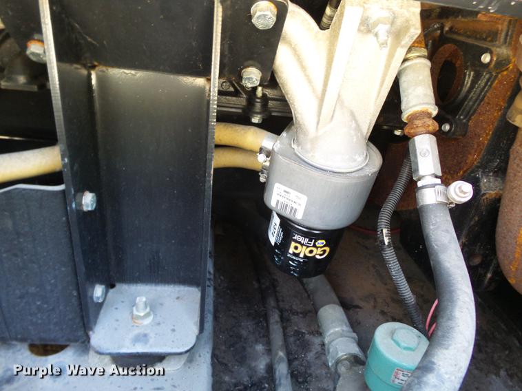 image for item DD2285 2006 Olympian G80F3 generator