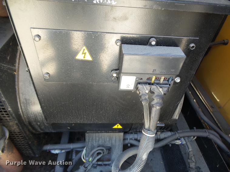 image for item DD2285 2006 Olympian G80F3 generator