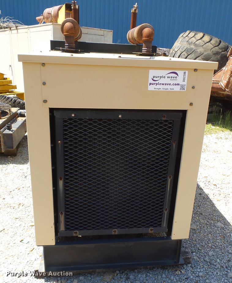 image for item DD2286 1996 Generac generator