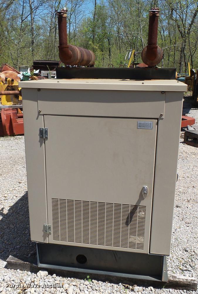 image for item DD2286 1996 Generac generator