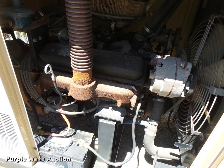 image for item DD2286 1996 Generac generator