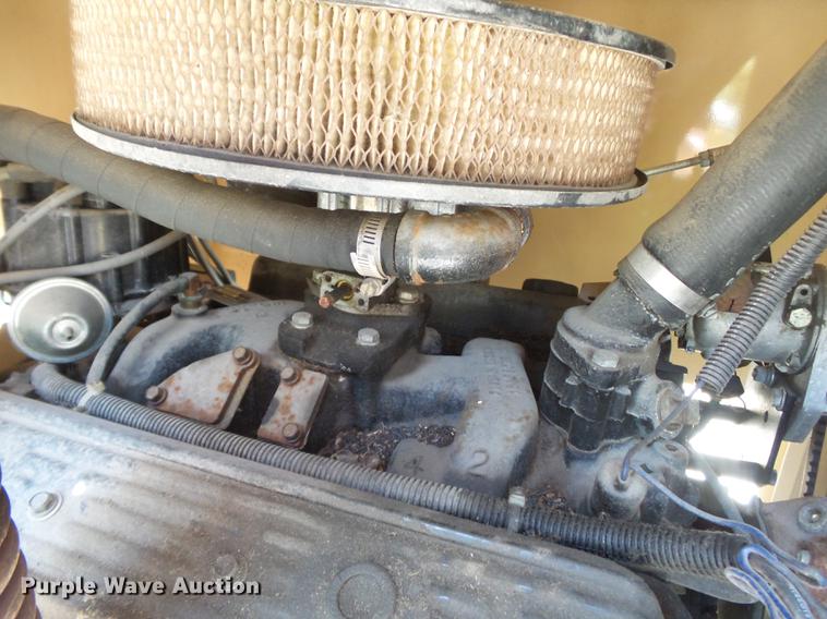 image for item DD2286 1996 Generac generator