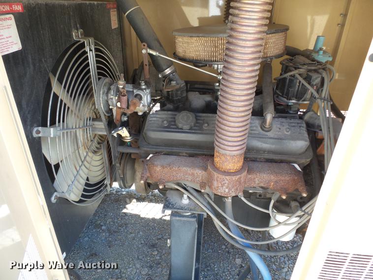 image for item DD2286 1996 Generac generator