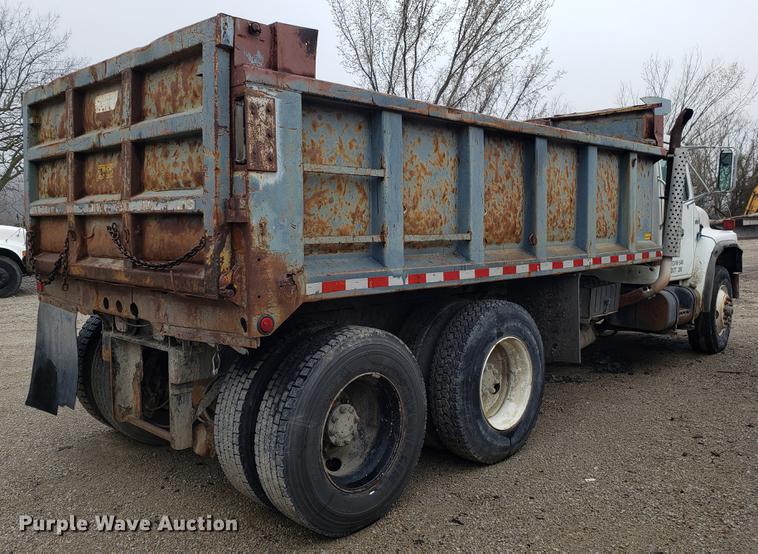 image for item DD4084 1989 International S1900 dump truck