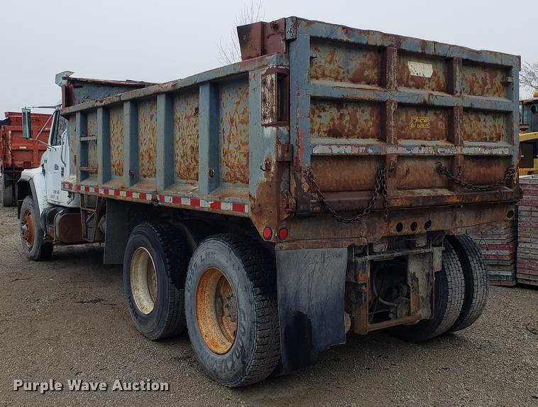 image for item DD4084 1989 International S1900 dump truck