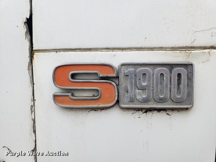 image for item DD4084 1989 International S1900 dump truck