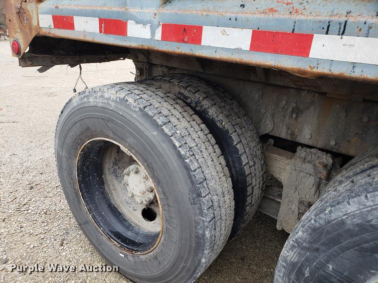 image for item DD4084 1989 International S1900 dump truck