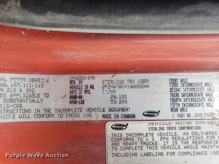 image for item DD4085 2001 Sterling L-Line dump truck