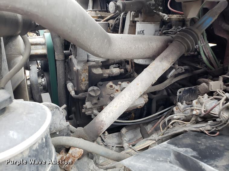 image for item DD4085 2001 Sterling L-Line dump truck