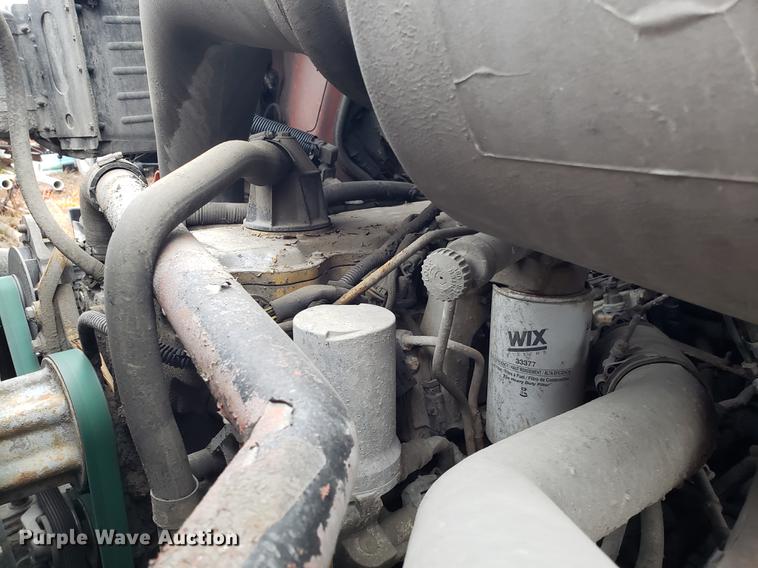 image for item DD4085 2001 Sterling L-Line dump truck