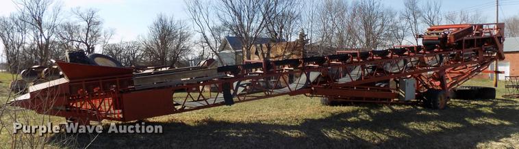 image for item DE7646 1998 Superior 36X95 PS95 power stacker conveyor