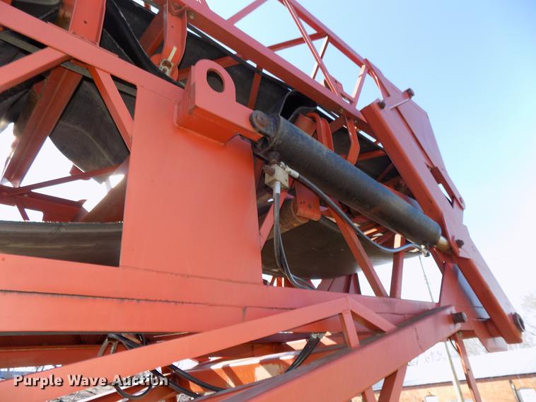 image for item DE7646 1998 Superior 36X95 PS95 power stacker conveyor