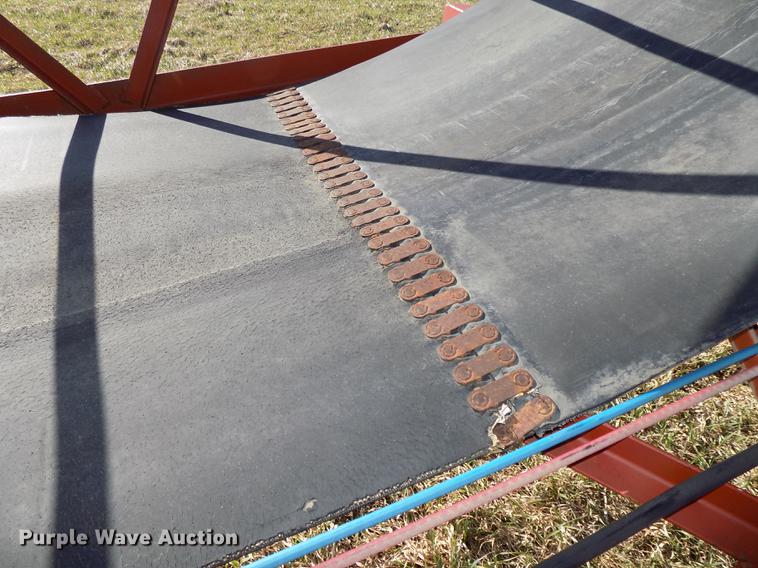 image for item DE7646 1998 Superior 36X95 PS95 power stacker conveyor