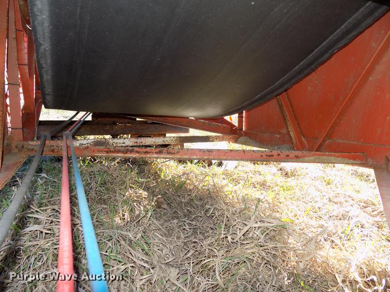 image for item DE7646 1998 Superior 36X95 PS95 power stacker conveyor