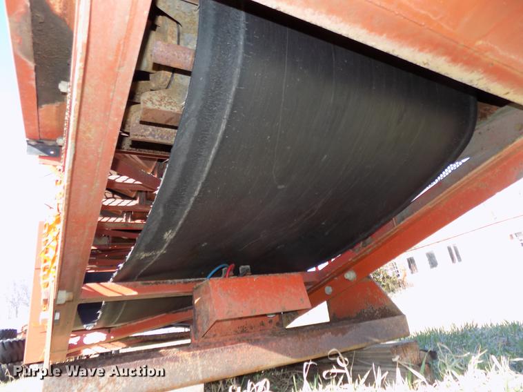 image for item DE7646 1998 Superior 36X95 PS95 power stacker conveyor